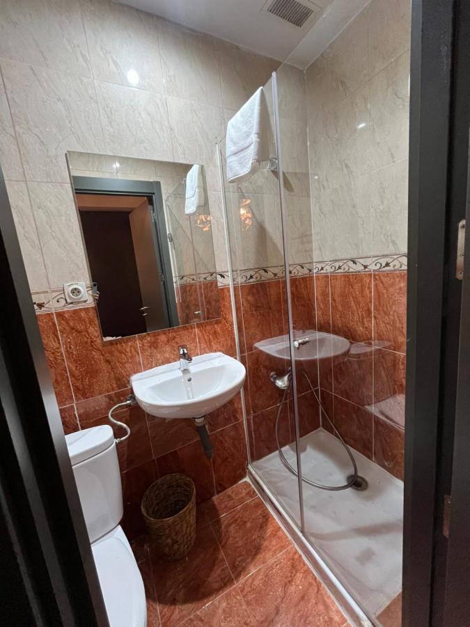 Hostal Inter Plaza Mayor Madrid Dış mekan fotoğraf