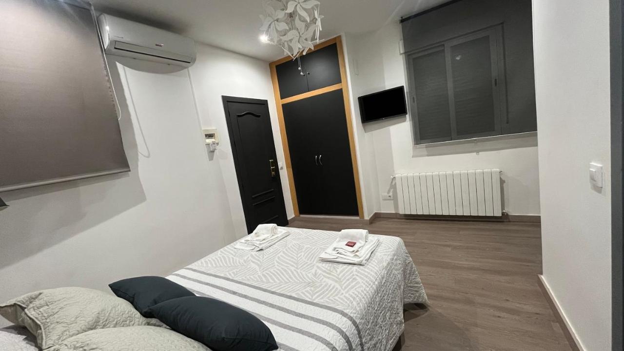 Hostal Inter Plaza Mayor Madrid Dış mekan fotoğraf