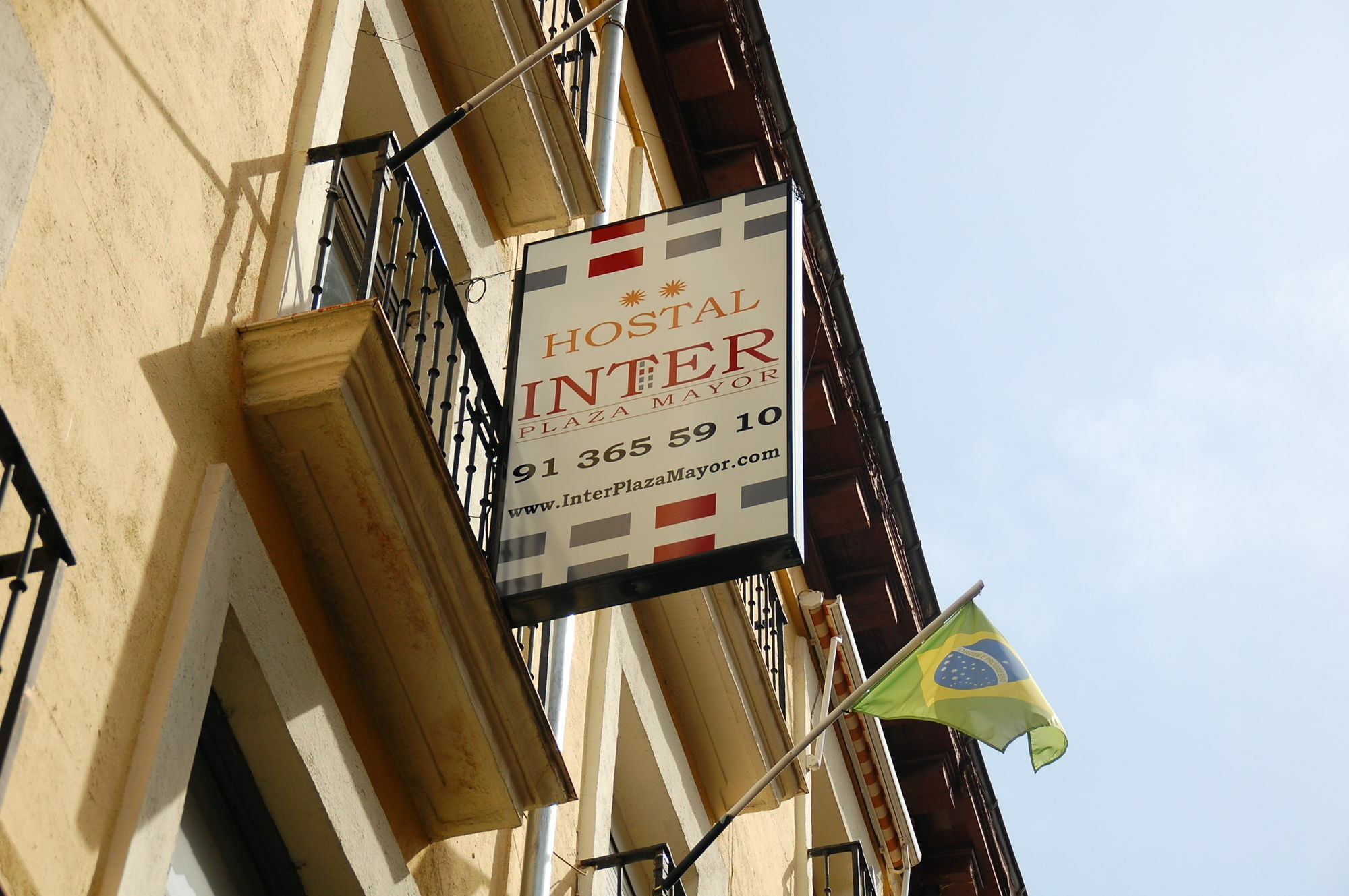 Hostal Inter Plaza Mayor Madrid Dış mekan fotoğraf